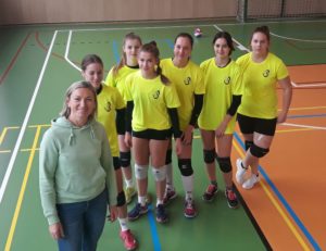 Děvčata SPŠS Ostrava vítězí ve volejbale