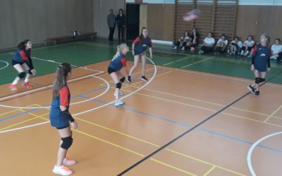 Děvčata SPŠS Ostrava vítězí ve volejbale