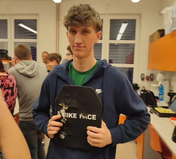 Jako agenti FBI