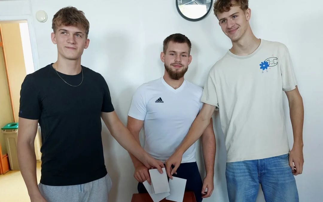 Jak by ve volbách hlasovali studenti?